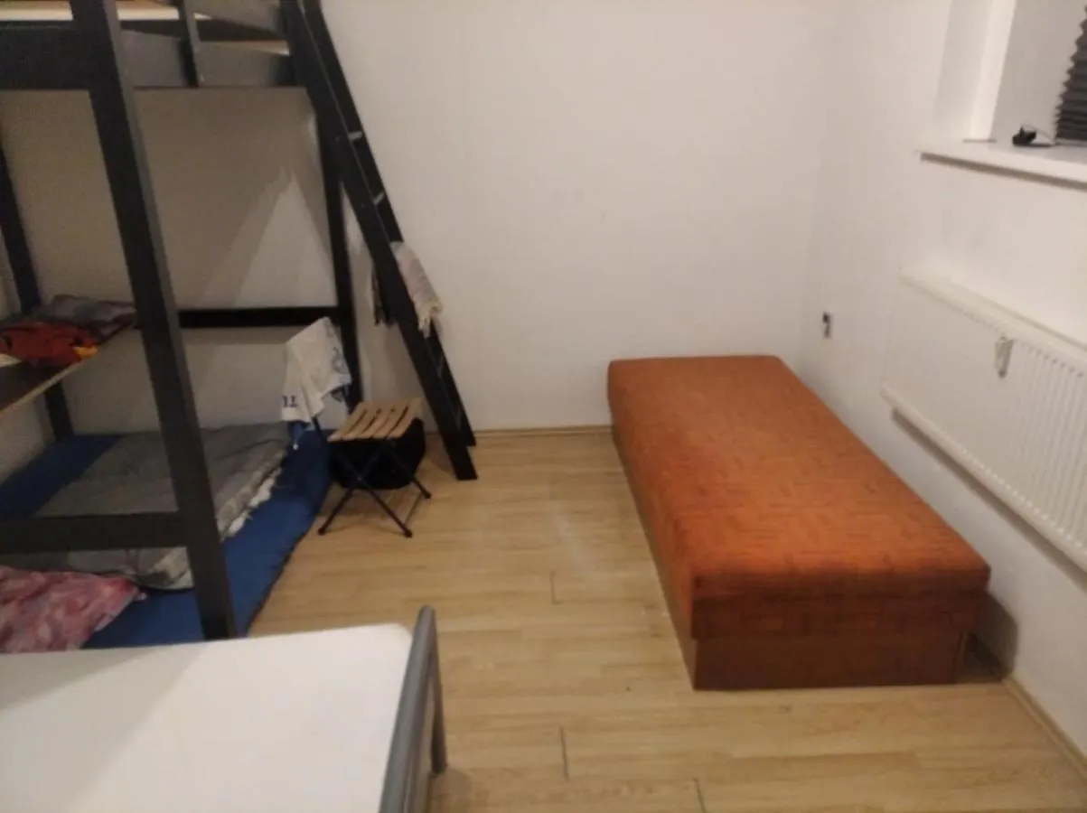 Economy Flat 18 Minutes From Vaclavske Namesti Prague Czech Republic