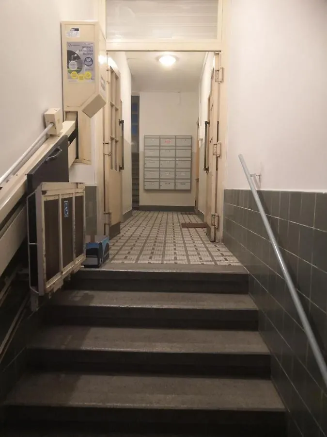 Economy Flat 18 Minutes From Vaclavske Namesti Prague Apartment